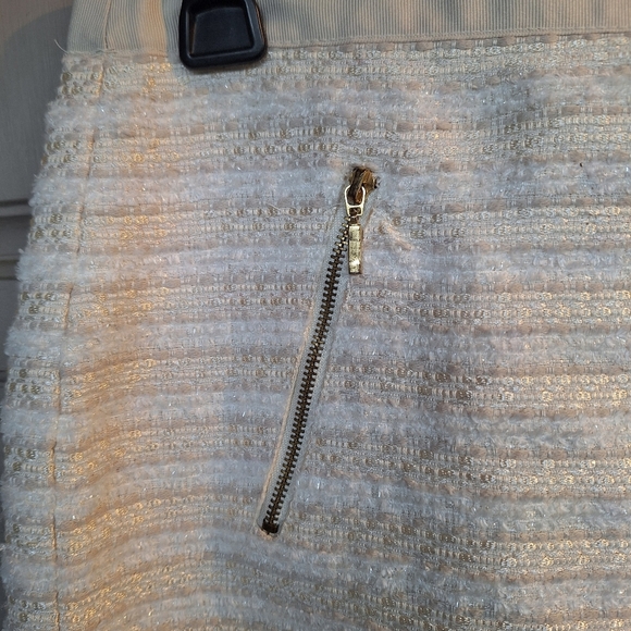 Love 21 Tweedy Skirt SzM Zip Back Vanilla/Creme Color Stripes Zip Pockets - Picture 3 of 8